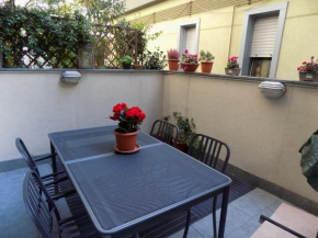 Cozy, quiet apartment close to Milano Isola